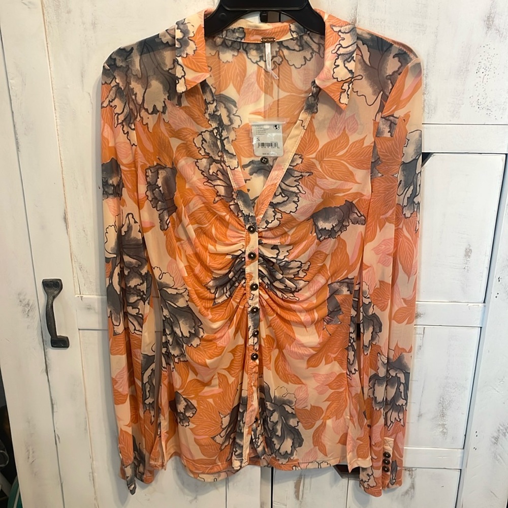 Free People, size S, color- Peach